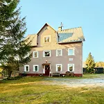 Forest House Near Klinovec With 5 Independent