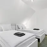 Daire Forest House Near Klinovec With 5 Independent *