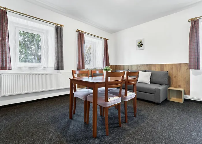 Apartment Forest House Near Klinovec With 5 Independent Kovarska