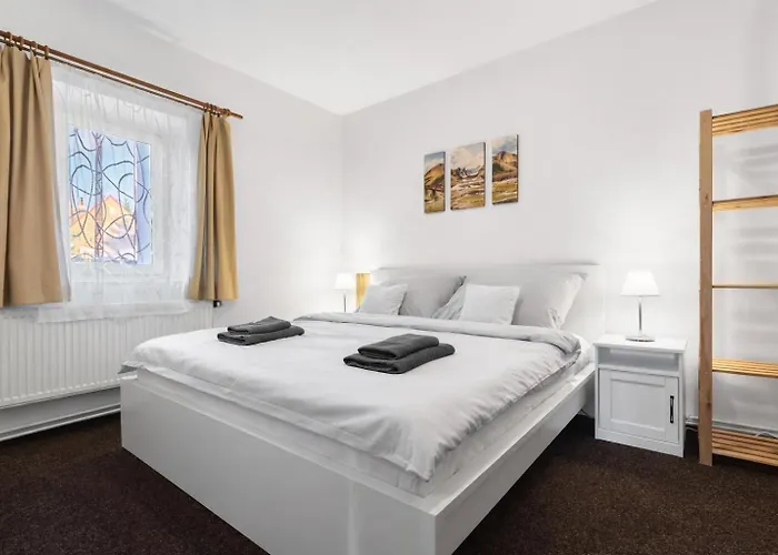 Apartment Forest House Near Klinovec With 5 Independent