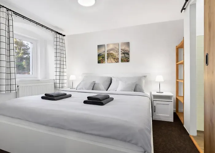 Apartment Forest House Near Klinovec With 5 Independent